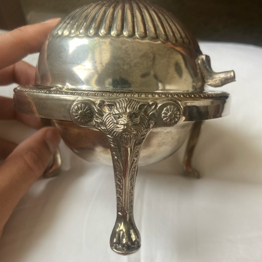 Vintage brass 1980’s F.B Rodgers butter/caviar dish.